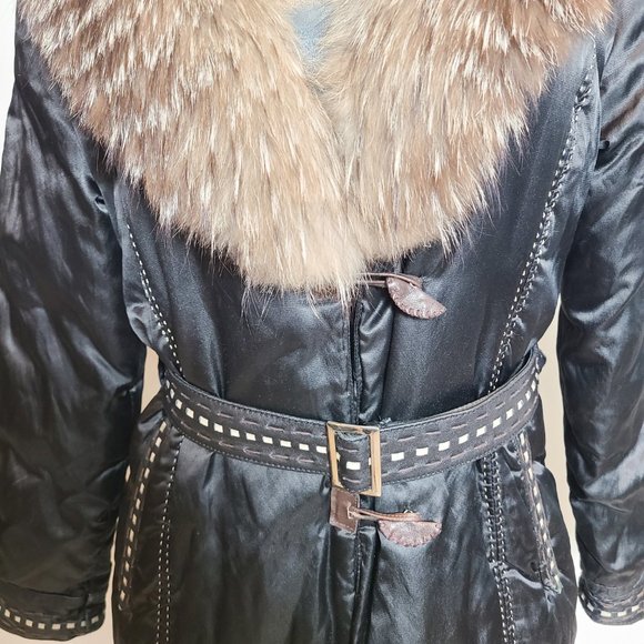 STUNNING FENDI WOMEN'S COAT WITH FOX FUR DETACHABLE COLLAR SIZE: L - Picture 4 of 16